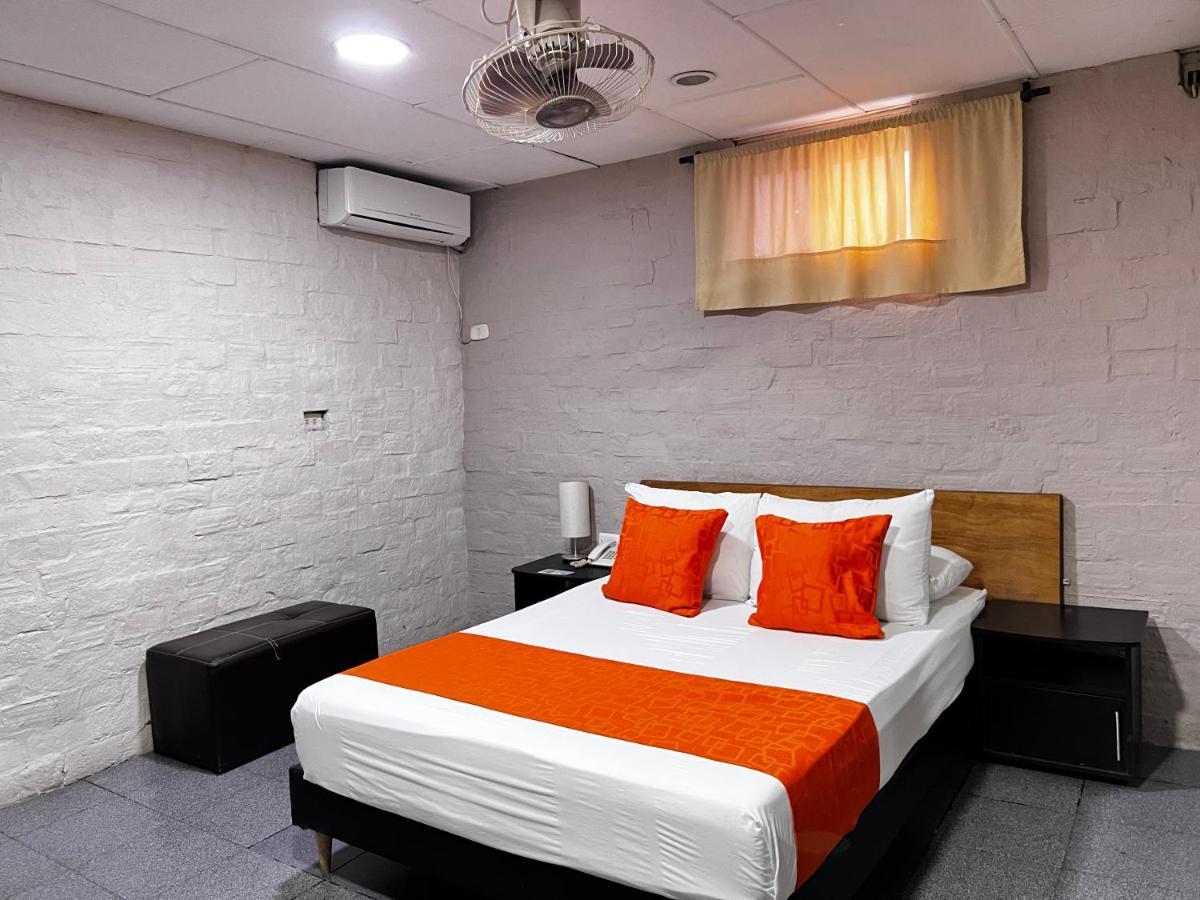 Casa Boston 3*